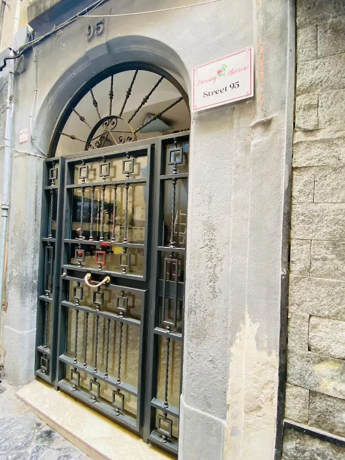 Blessingnarrowstreet95 Apartment Naples Italy
